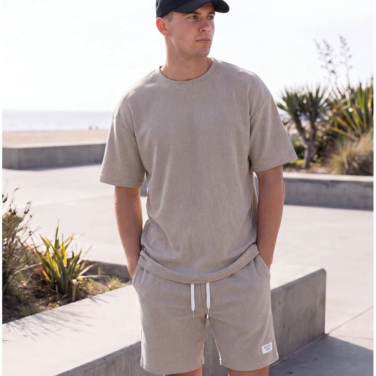 Conjunto de camisetas de hombre con ribetes en contraste