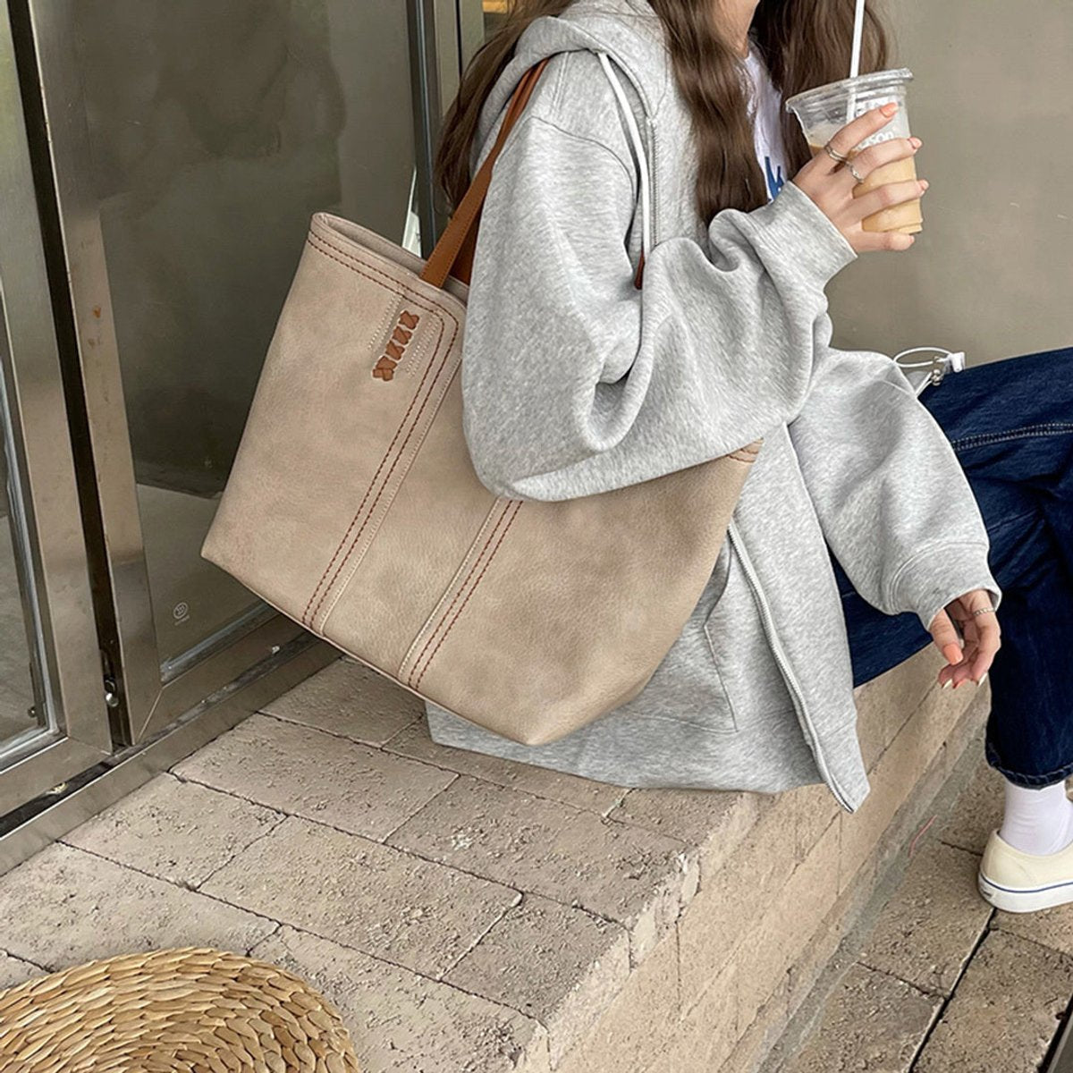 Sac cabas structuré minimaliste pour femme