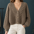 Damen-Cropped-Cardigan mit Zopfmusterstrick
