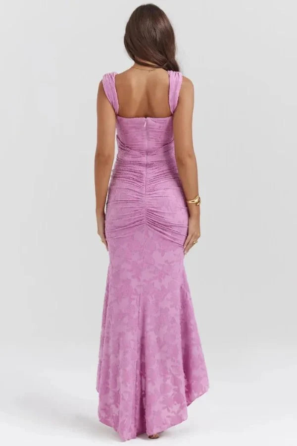 Elegantes Korsett-Maxikleid mit geraffter Taille und asymmetrischem Saum