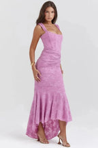Elegantes Korsett-Maxikleid mit geraffter Taille und asymmetrischem Saum