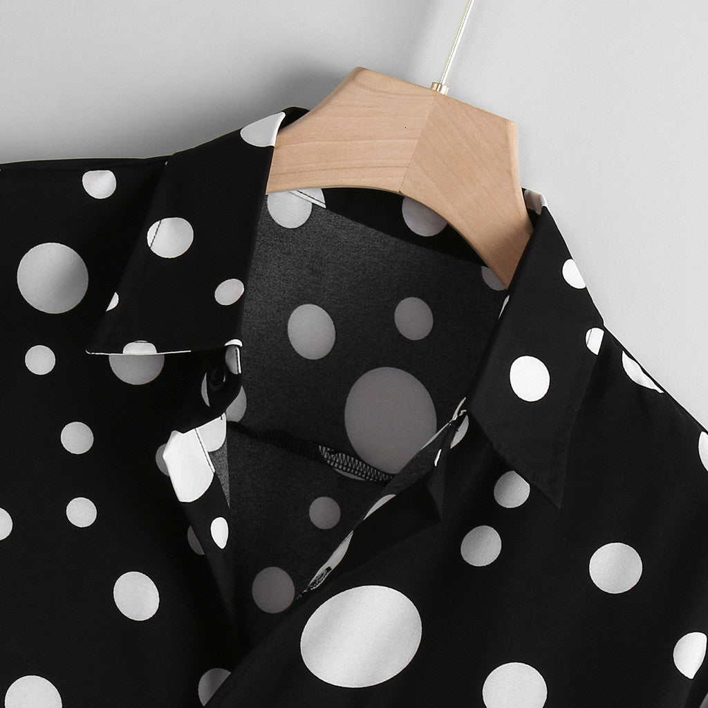 Herrenhemd mit Polka-Dots, Stehkragen und langen Ärmeln