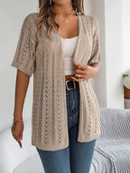 Eleganter Damen-Strickcardigan mit Lochmuster und halblangen Ärmeln für leichte und stilvolle Lagenlooks