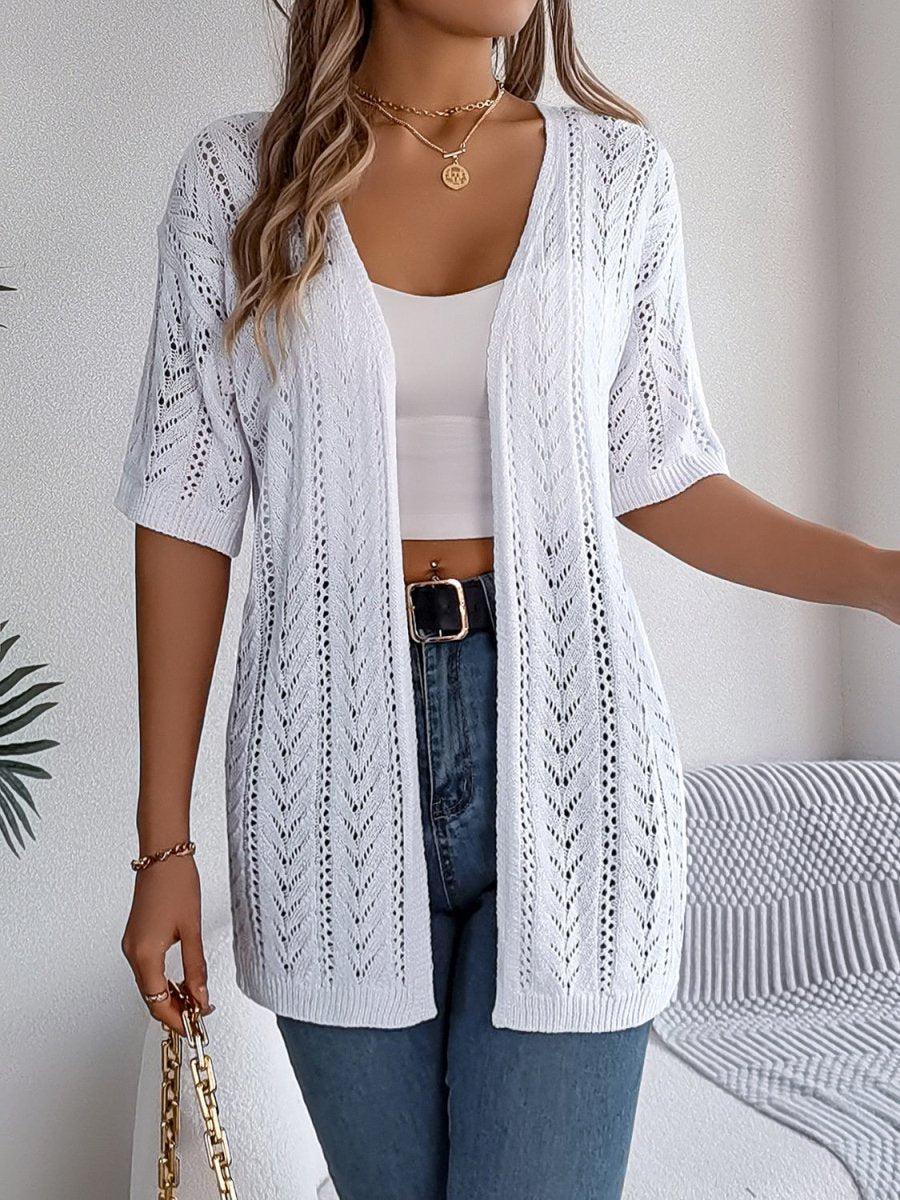 Eleganter Damen-Strickcardigan mit Lochmuster und halblangen Ärmeln für leichte und stilvolle Lagenlooks