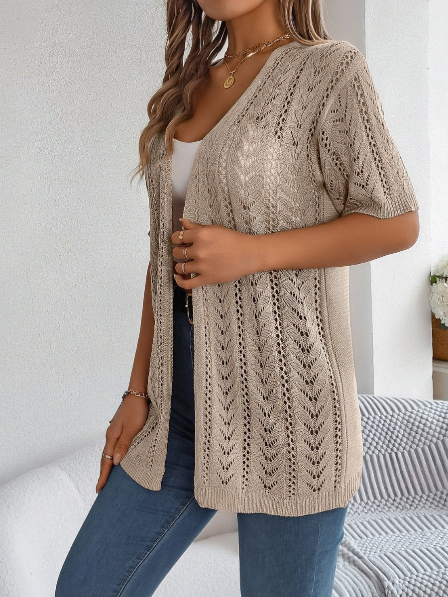 Eleganter Damen-Strickcardigan mit Lochmuster und halblangen Ärmeln für leichte und stilvolle Lagenlooks