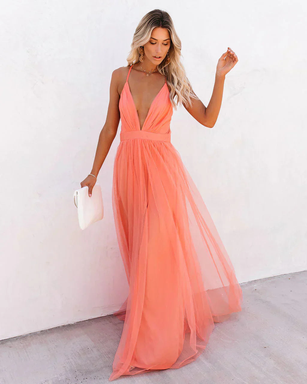 Lina – Robe fluide orange pour femme – Éclat, légèreté et allure assurée