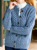 Cardigan da donna in maglia con abbottonatura frontale
