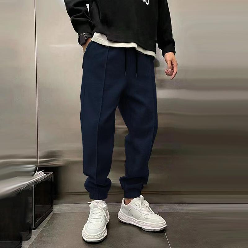 Herren-Jogginghose mit schmal zulaufendem Bein und Kordelzug