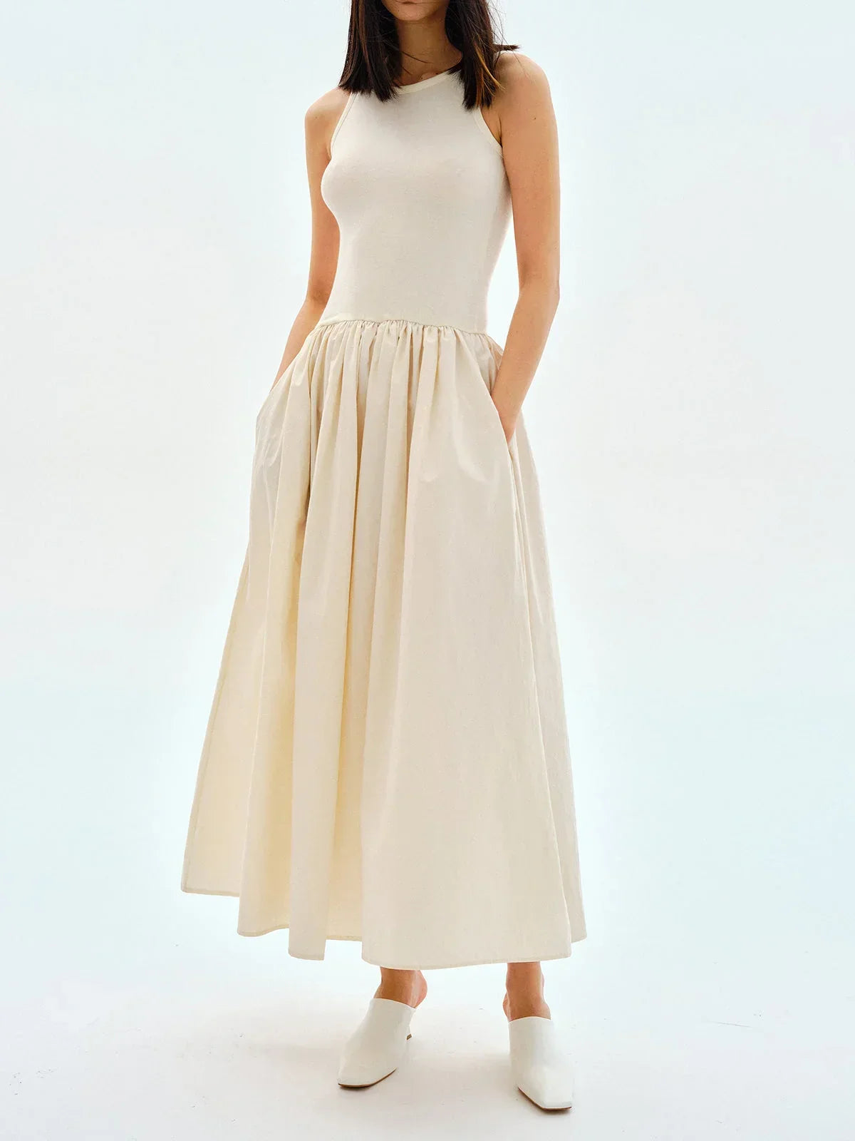 Women's Sleeveless Round Neck Maxi Dress