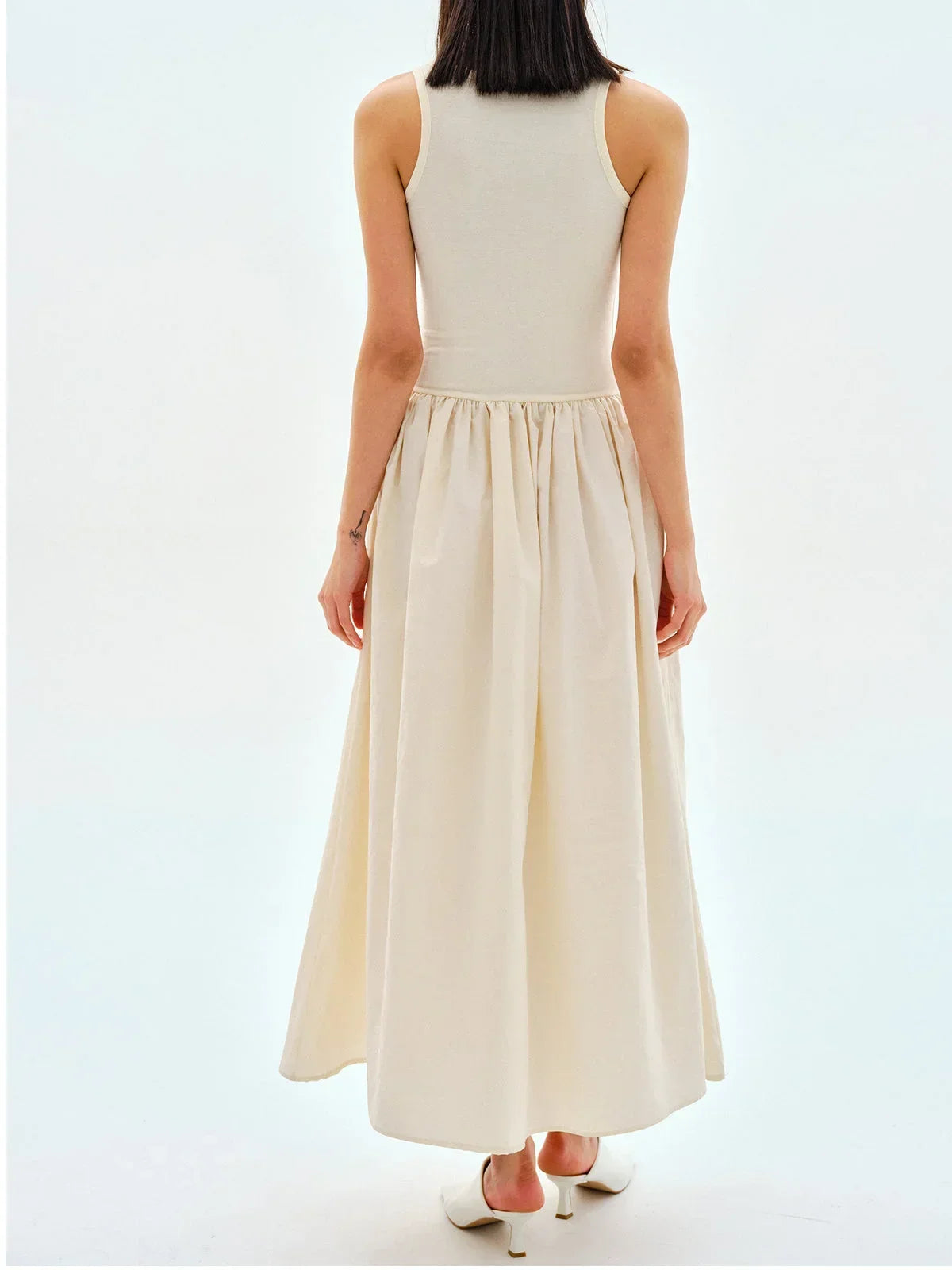 Women's Sleeveless Round Neck Maxi Dress