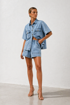 Ensemble décontracté pour femme avec chemise en jean et short