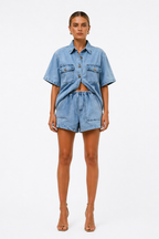 Ensemble décontracté pour femme avec chemise en jean et short