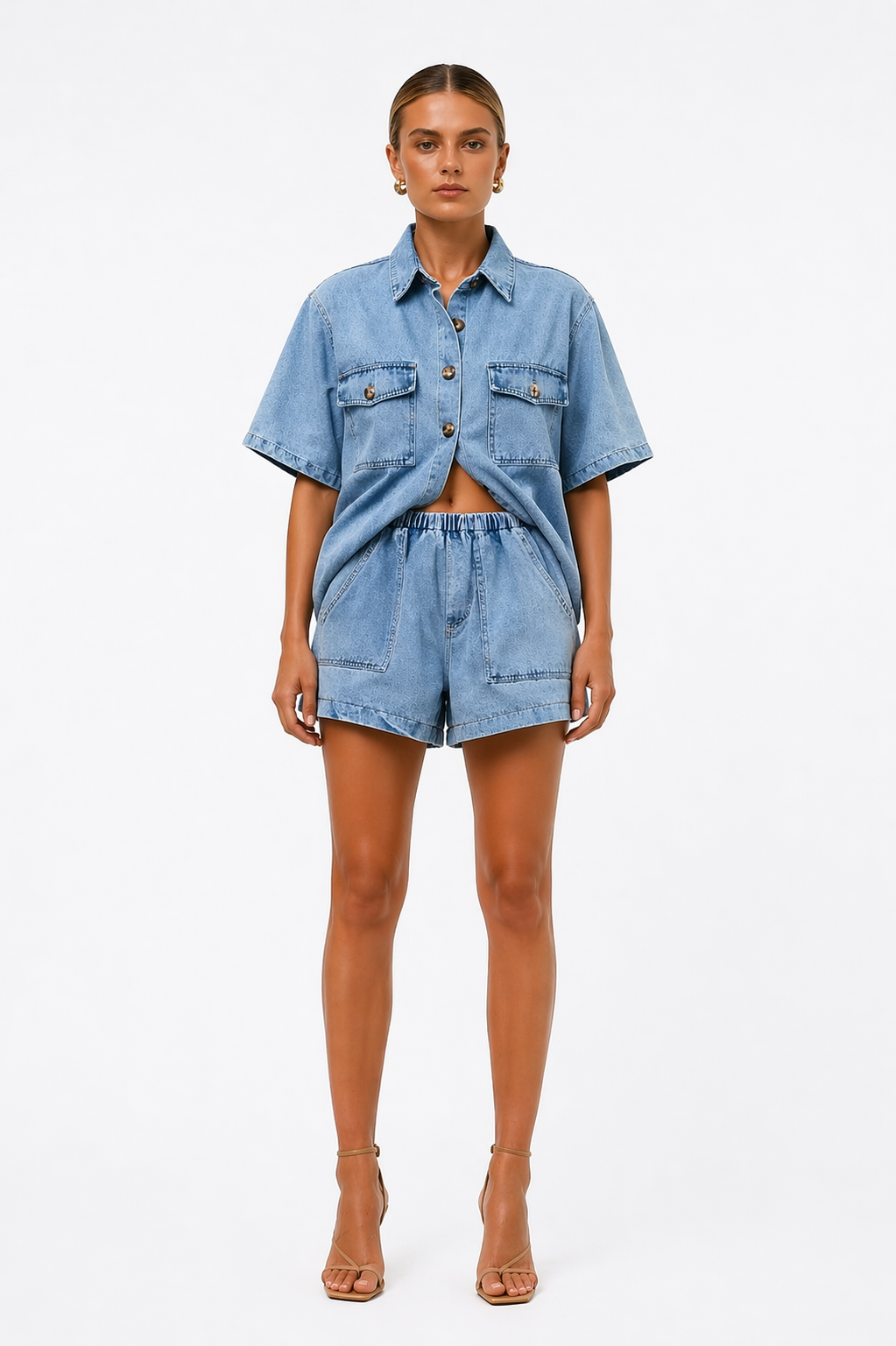 Ensemble décontracté pour femme avec chemise en jean et short