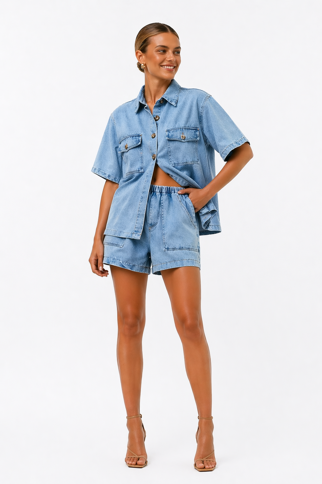 Ensemble décontracté pour femme avec chemise en jean et short