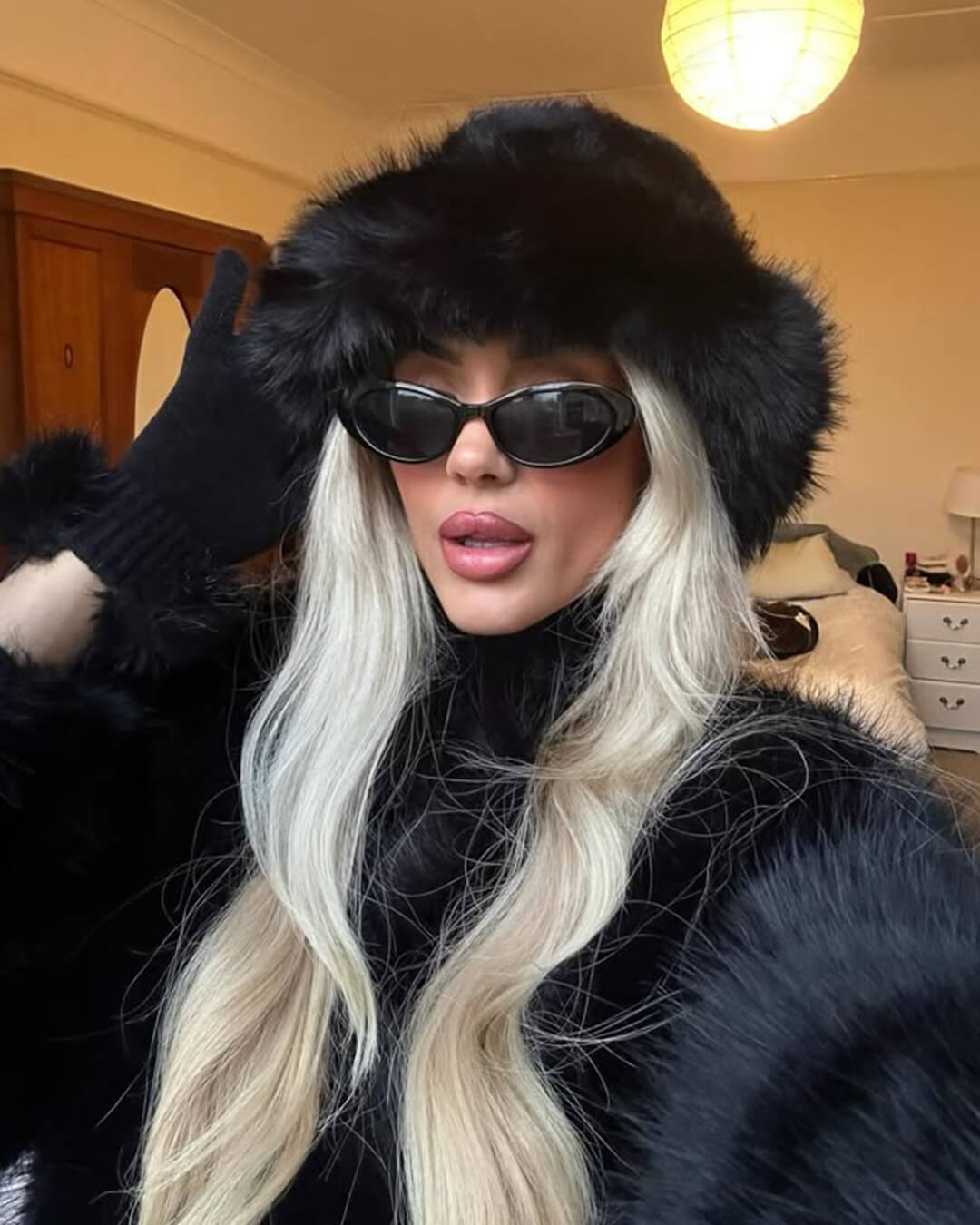 Chapeau d’hiver pour femme en fausse fourrure pelucheuse