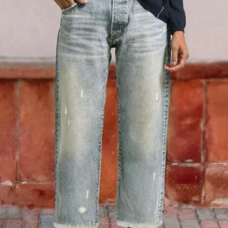 Women's Straight Leg Cropped Jeans