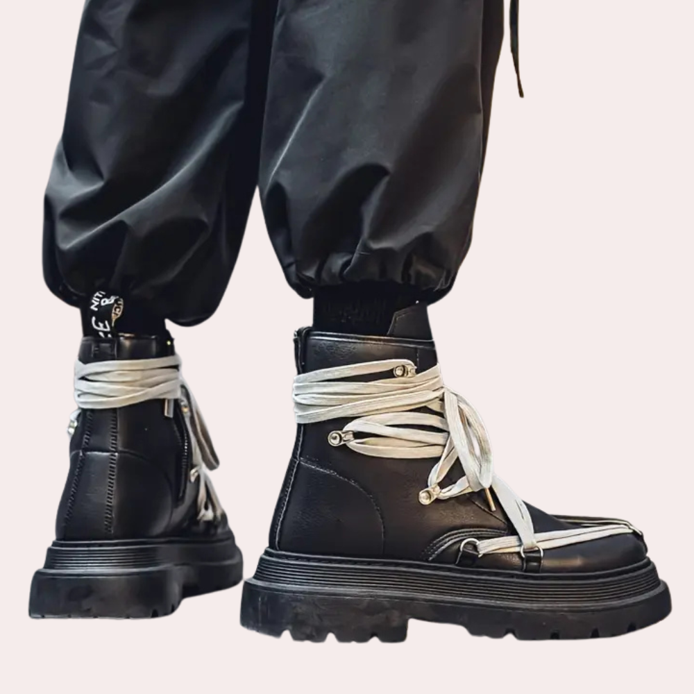 Herren-Schnürstiefel mit hohem Schaft