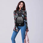 Mochila de mujer con solapa frontal