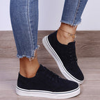 Damen flache Sneakers aus Wildlederimitat mit Schnürung für bequemen und stylischen Alltag