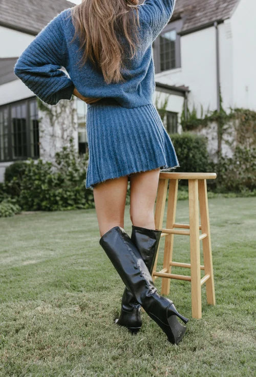 Ensemble jupe plissée et pull pour femme