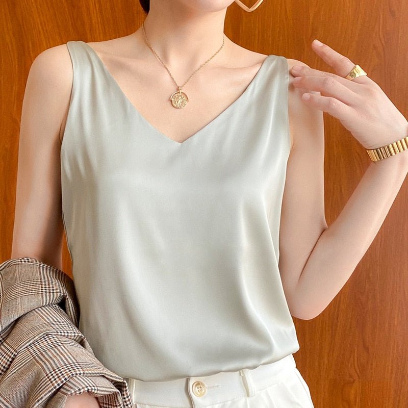 Women's Satin-Style V-Neck Tank Top with Relaxed Fit for Layered Styling