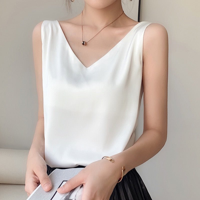 Women's Satin-Style V-Neck Tank Top with Relaxed Fit for Layered Styling