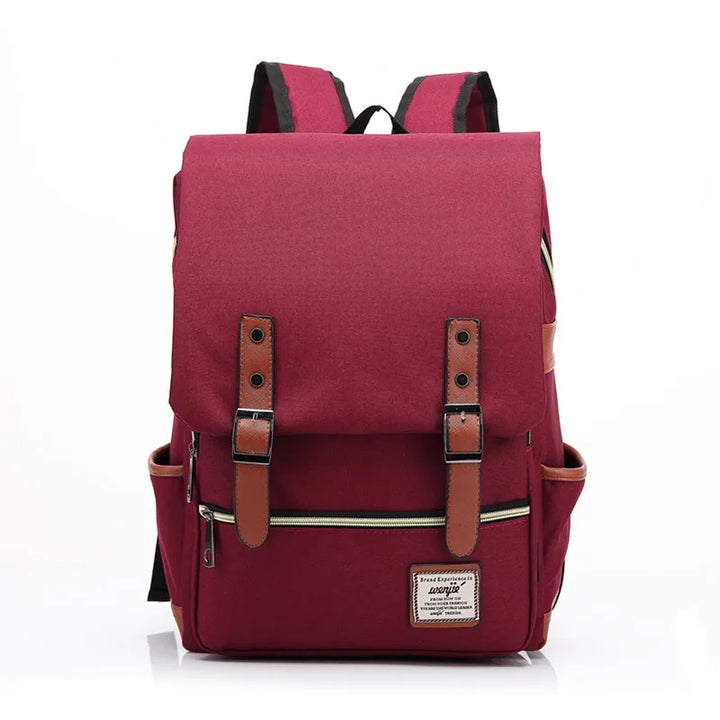 Sac à dos classique avec rabat et détails à boucle