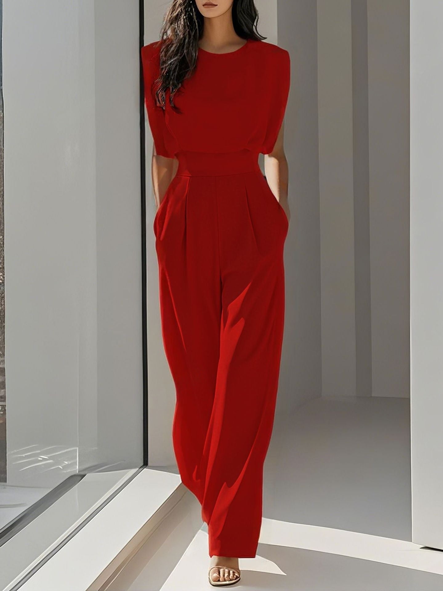 Women's Wide-Leg Jumpsuit with Defined Waist for Elegant Occasions