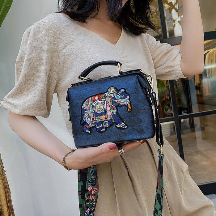 Women’s Elephant Detail Shoulder Bag