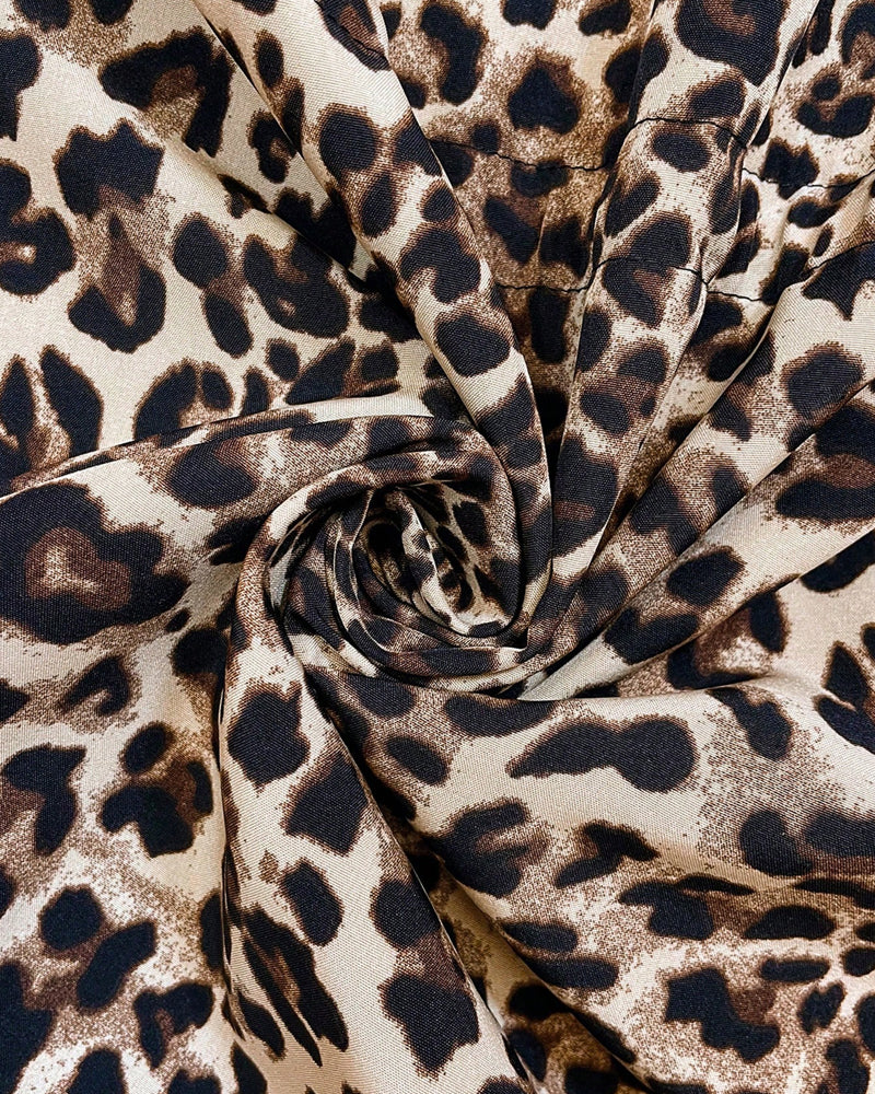 Abrigo reversible con capucha y estampado de leopardo para mujer
