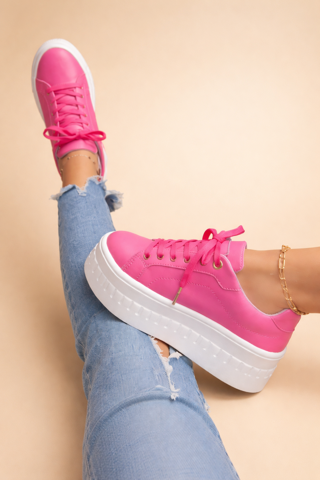 Baskets compensées à lacets pour femmes