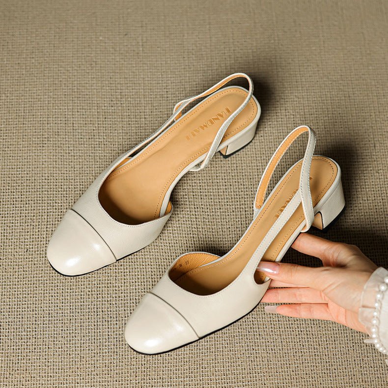 Damernas pumps med mandelformad tå, slingback och blockklack