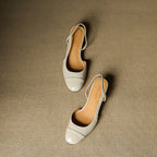 Damernas pumps med mandelformad tå, slingback och blockklack