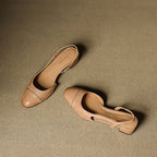 Damernas pumps med mandelformad tå, slingback och blockklack