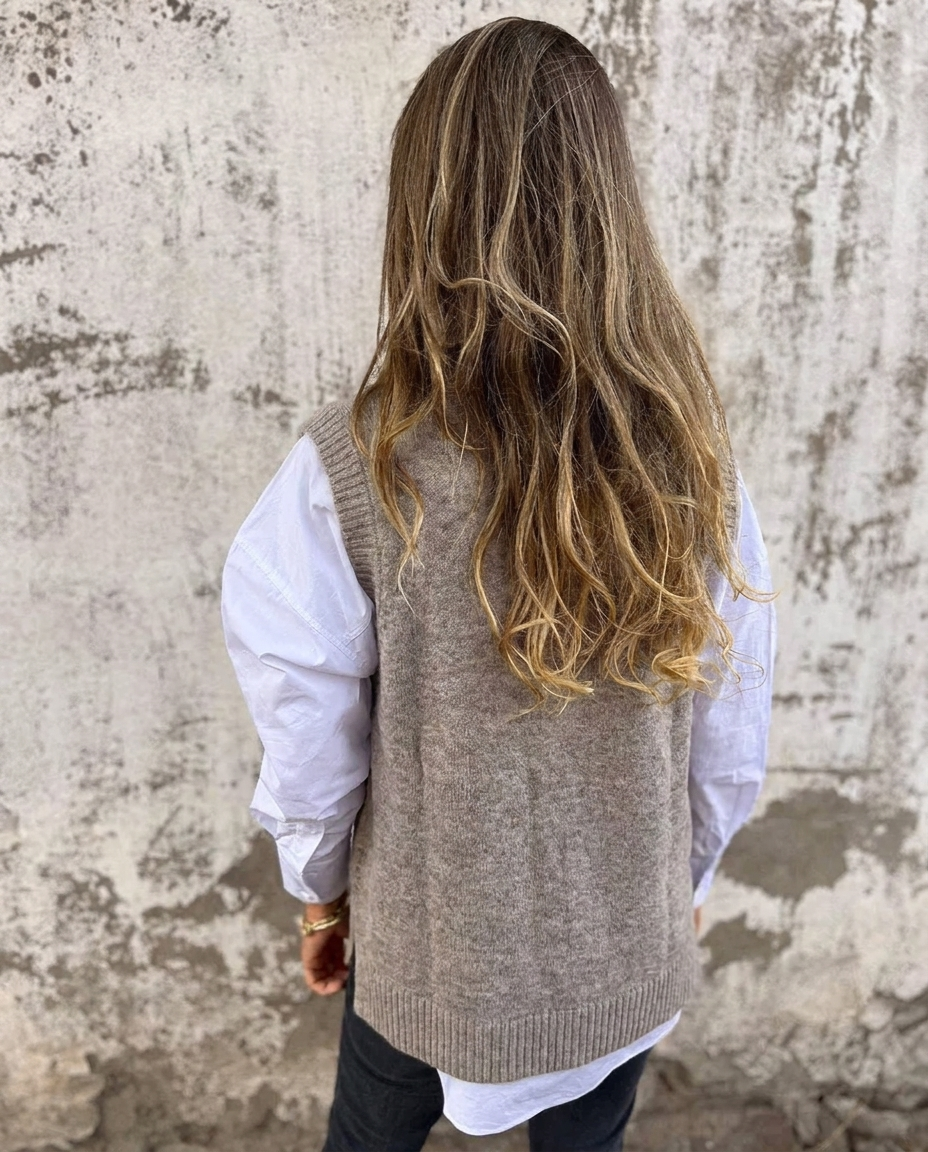 Damen-Strickweste mit Oversize-Schnitt und V-Ausschnitt