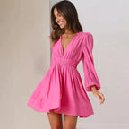 Vestido de mujer con escote profundo en V y mangas abullonadas